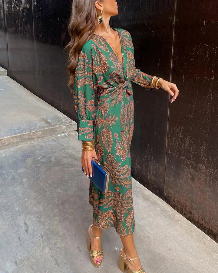 Lucía – Timeless Elegance Dress