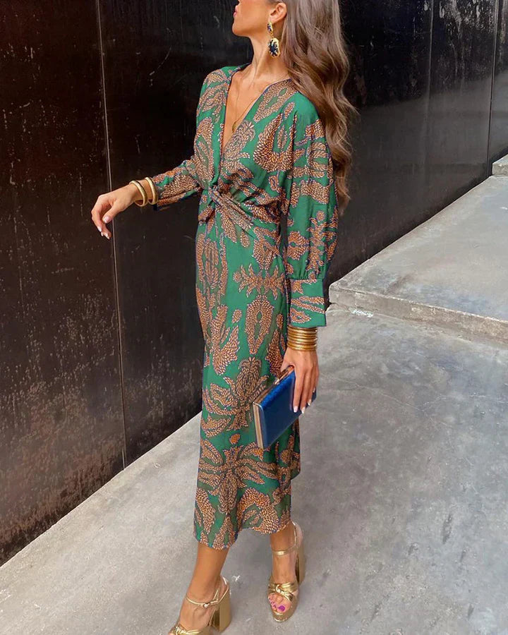 Lucía – Timeless Elegance Dress