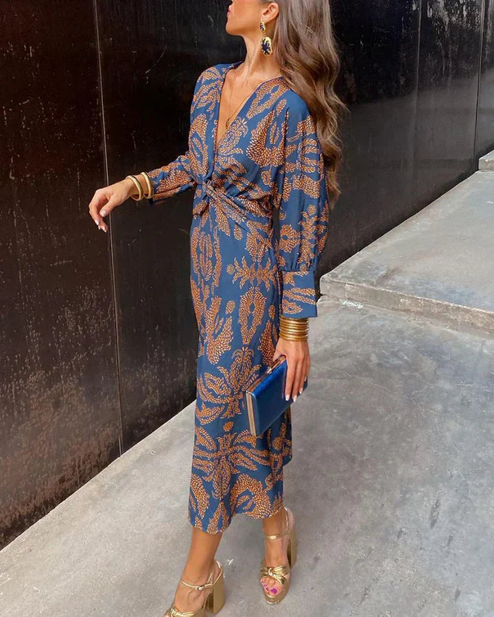 Lucía – Timeless Elegance Dress