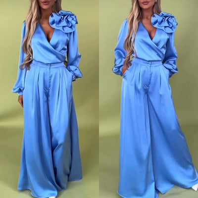 Ludovica | ELEGANT JUMPSUIT WITH FLOWER DETAIL